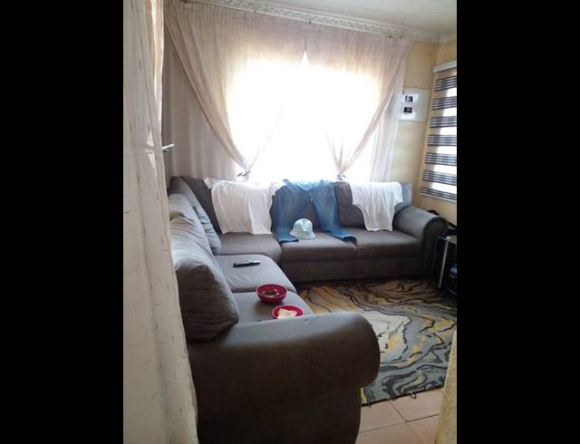 3 BEDROOM HOUSE FOR SALE IN MOHLAKENG